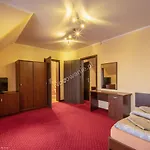 Architekt *